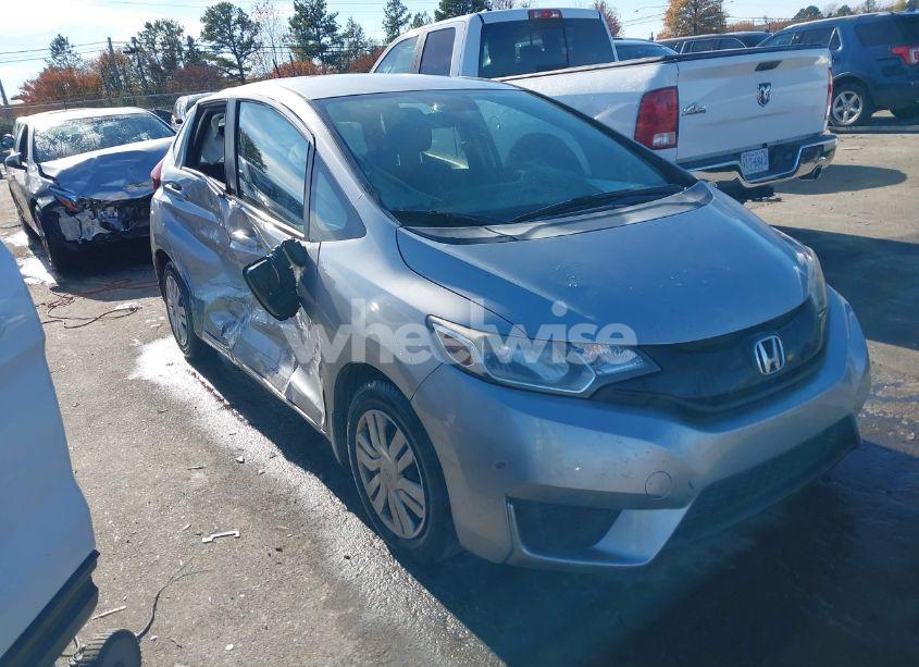 2017 Honda Fit LX (VIN JHMGK5H54HS013984) main photo