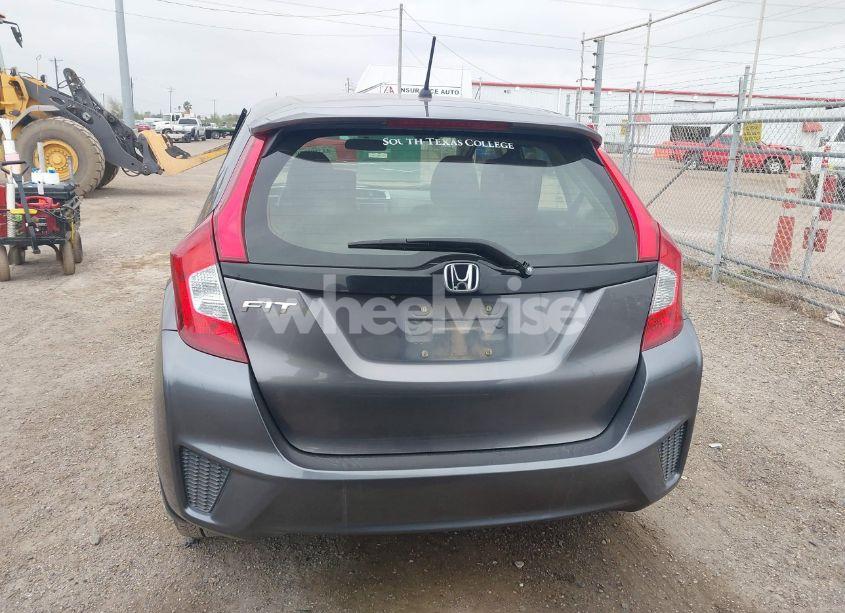 Photo 16 of 2017 Honda Fit LX (VIN JHMGK5H54HS019316)