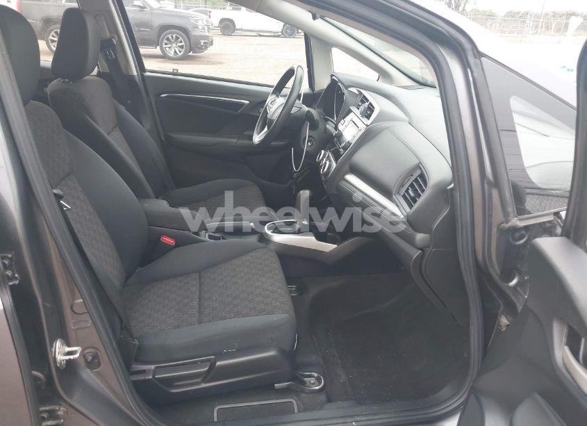 Photo 5 of 2017 Honda Fit LX (VIN JHMGK5H54HS019316)