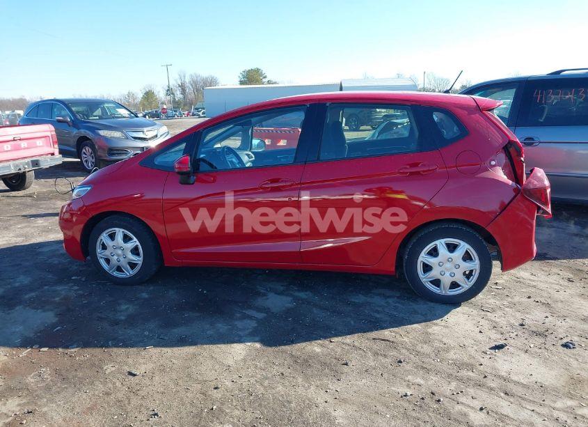 Photo 14 of 2016 Honda Fit LX (VIN JHMGK5H55GS000675)