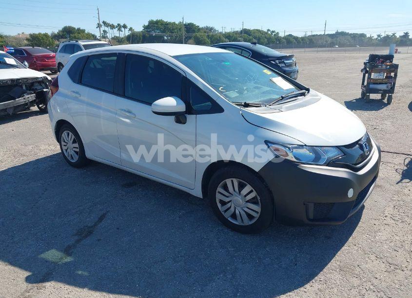 2016 Honda Fit LX (VIN JHMGK5H55GS005455) main photo