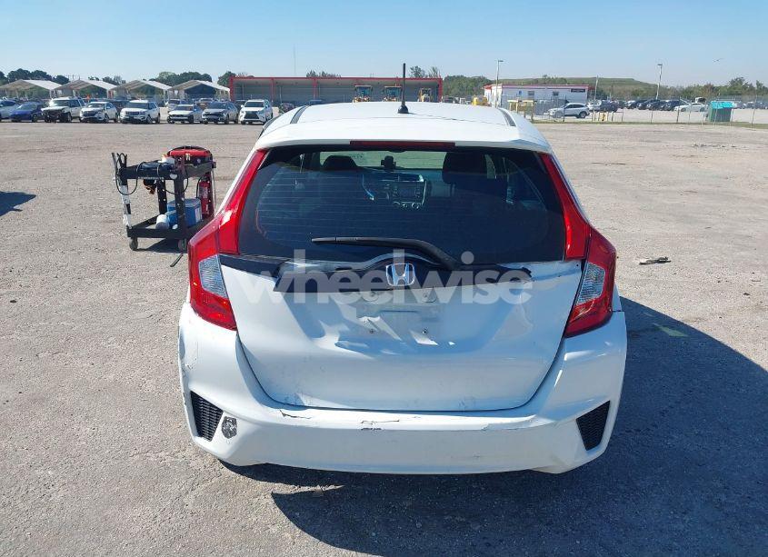 Photo 16 of 2016 Honda Fit LX (VIN JHMGK5H55GS005455)