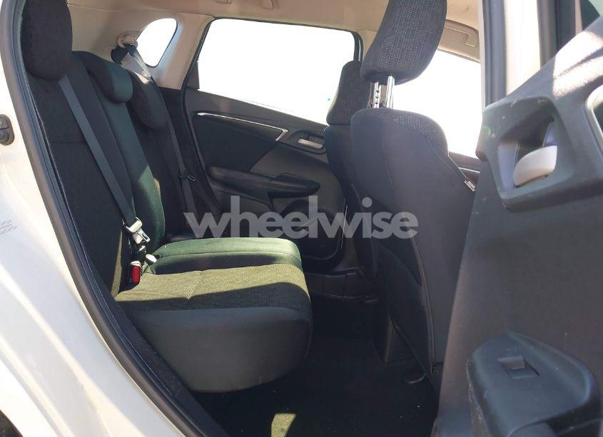 Photo 8 of 2016 Honda Fit LX (VIN JHMGK5H55GS005455)