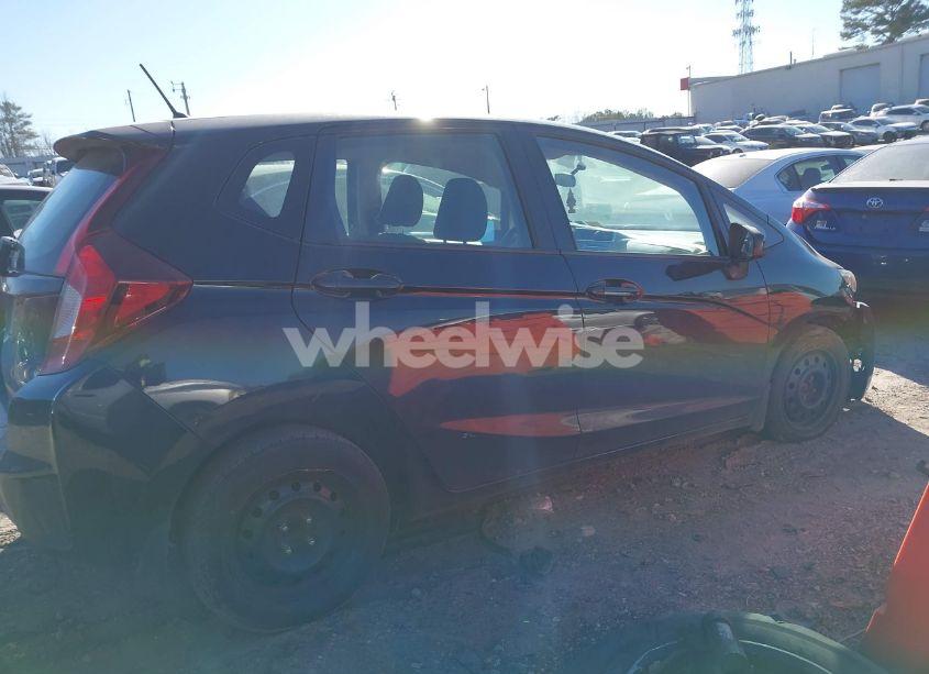 Photo 13 of 2016 Honda Fit LX (VIN JHMGK5H55GX002901)