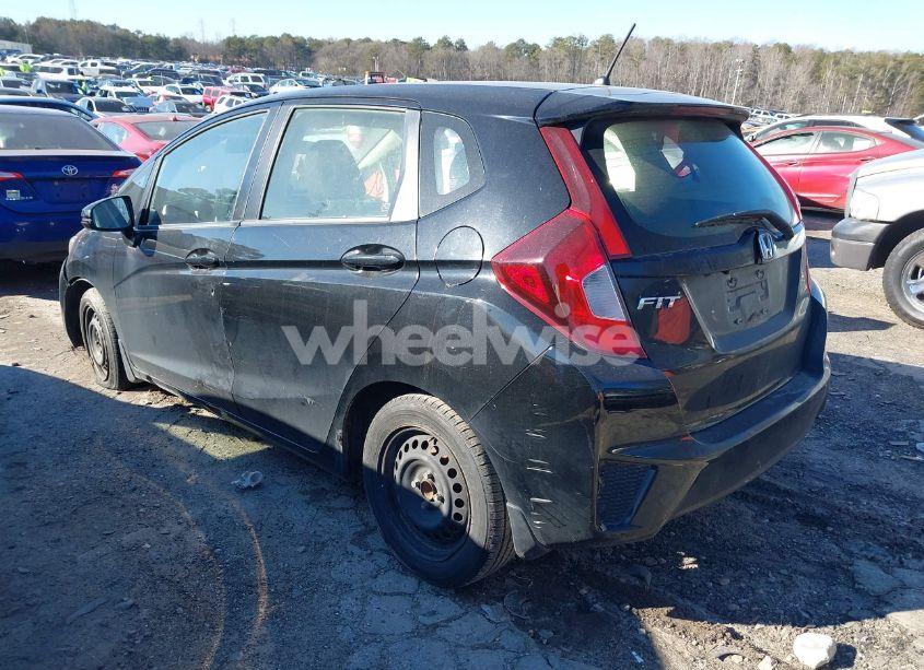 Photo 3 of 2016 Honda Fit LX (VIN JHMGK5H55GX002901)