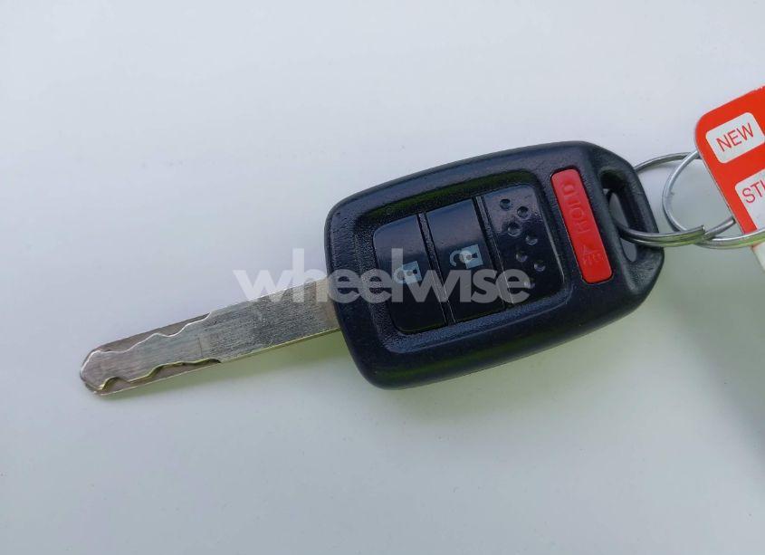 Photo 11 of 2016 Honda Fit LX (VIN JHMGK5H55GX027913)