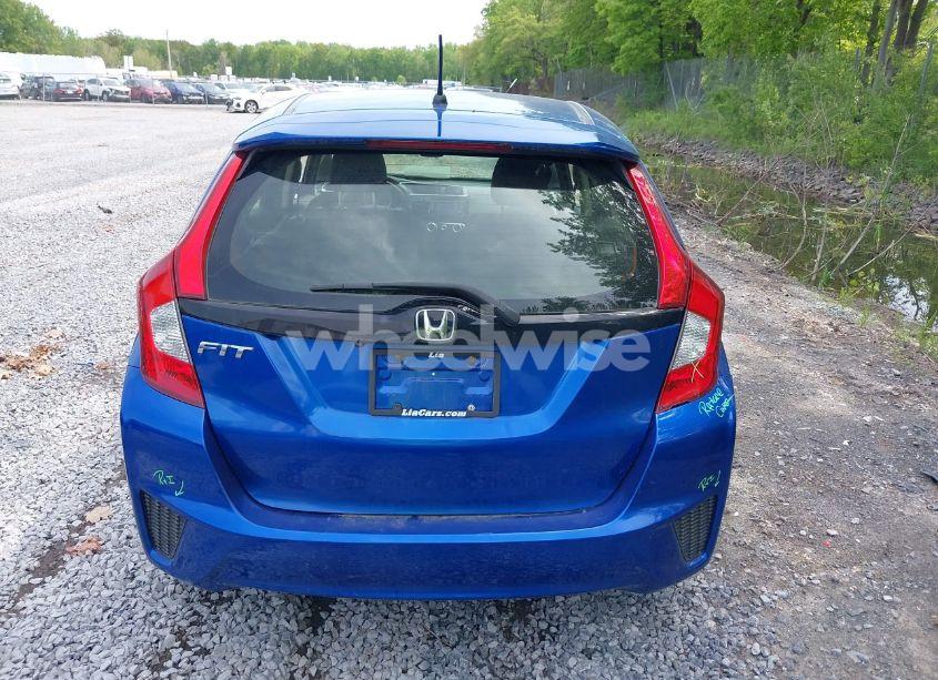 Photo 16 of 2016 Honda Fit LX (VIN JHMGK5H55GX027913)