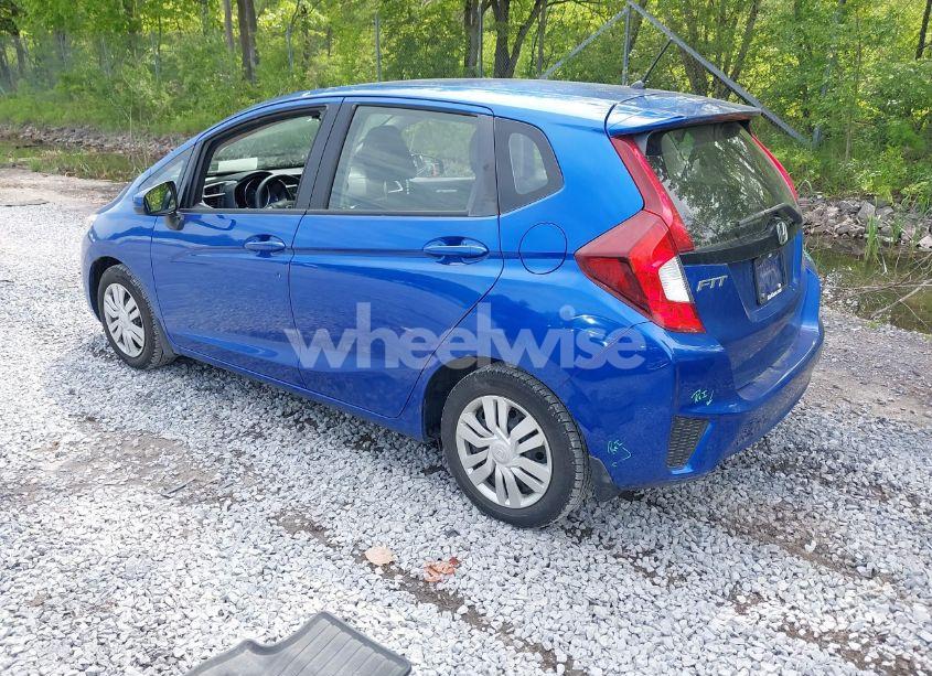 Photo 3 of 2016 Honda Fit LX (VIN JHMGK5H55GX027913)