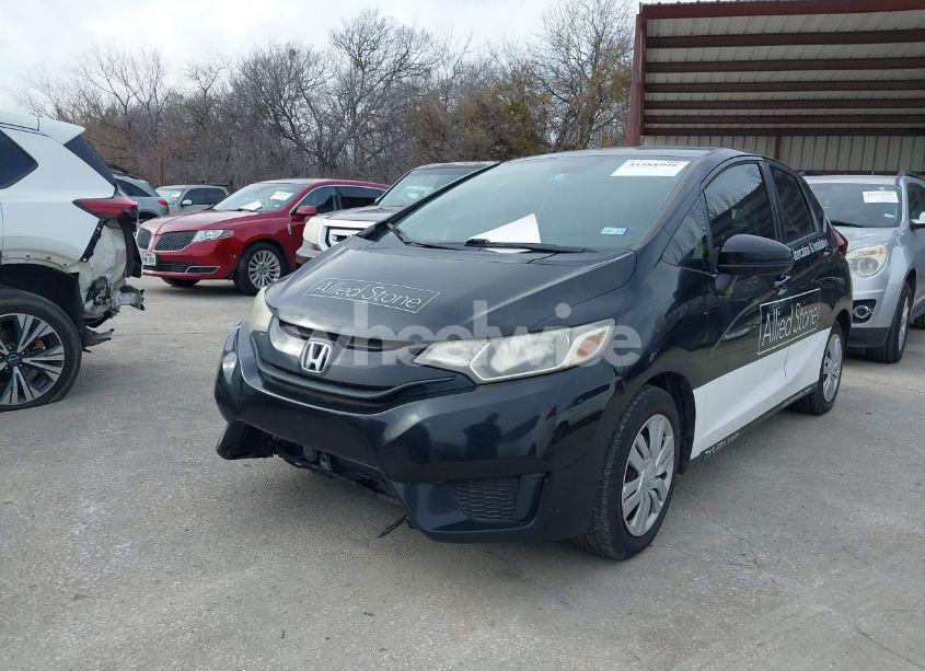 Photo 2 of 2016 Honda Fit LX (VIN JHMGK5H55GX032352)