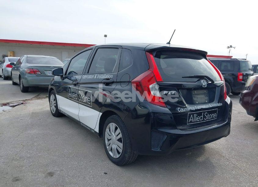 Photo 3 of 2016 Honda Fit LX (VIN JHMGK5H55GX032352)