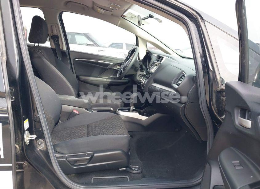 Photo 5 of 2016 Honda Fit LX (VIN JHMGK5H55GX032352)