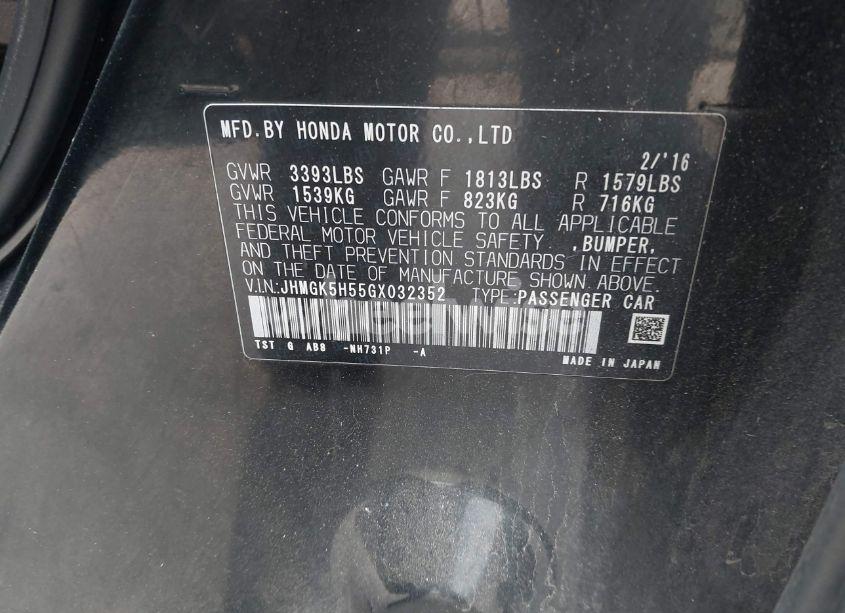 Photo 9 of 2016 Honda Fit LX (VIN JHMGK5H55GX032352)