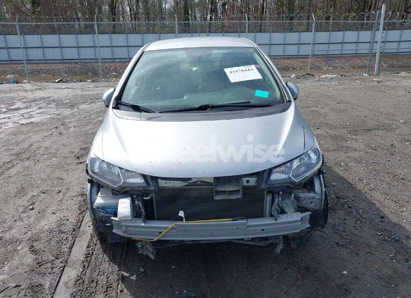 Photo 13 of 2016 Honda Fit LX (VIN JHMGK5H56GX006374)