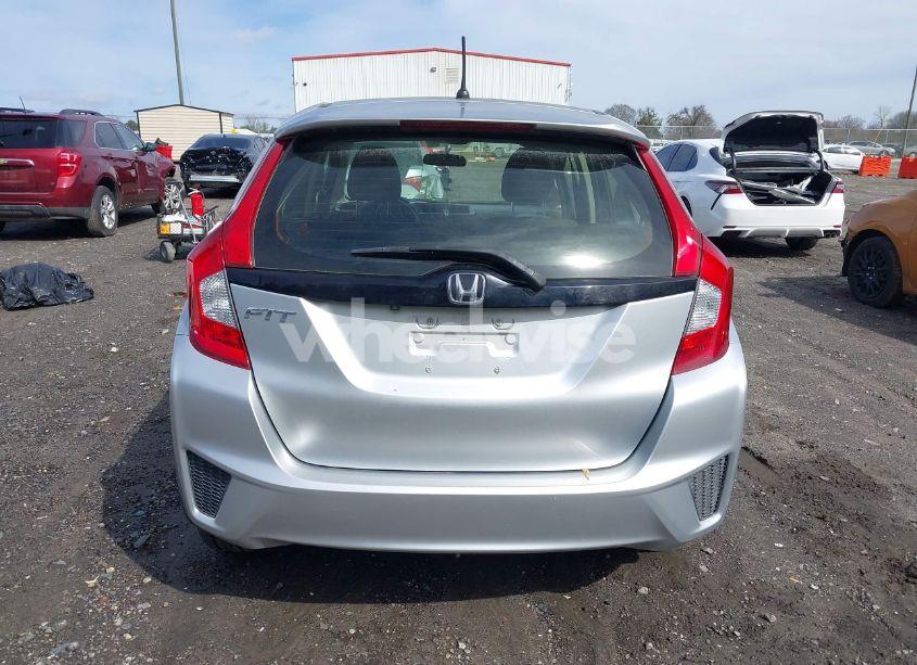 Photo 17 of 2016 Honda Fit LX (VIN JHMGK5H56GX006374)