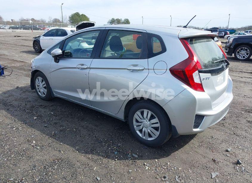 Photo 3 of 2016 Honda Fit LX (VIN JHMGK5H56GX006374)