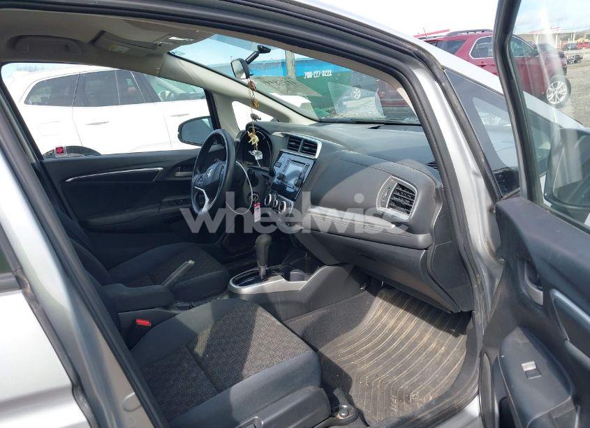 Photo 5 of 2016 Honda Fit LX (VIN JHMGK5H56GX006374)