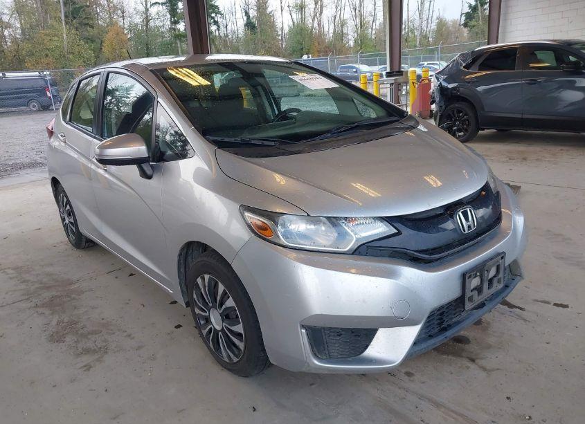 2016 Honda Fit LX (VIN JHMGK5H56GX035065) main photo