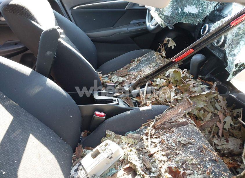 Photo 5 of 2016 Honda Fit LX (VIN JHMGK5H56GX038709)