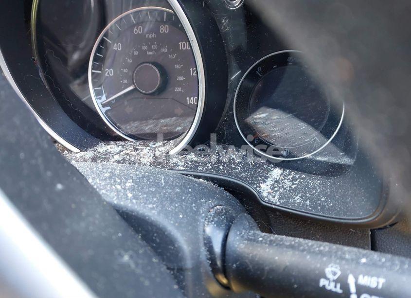 Photo 7 of 2016 Honda Fit LX (VIN JHMGK5H56GX038709)