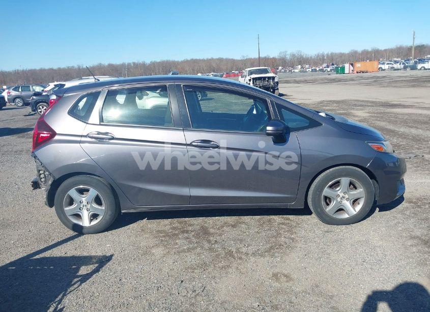 Photo 14 of 2017 Honda Fit LX (VIN JHMGK5H56HS005482)