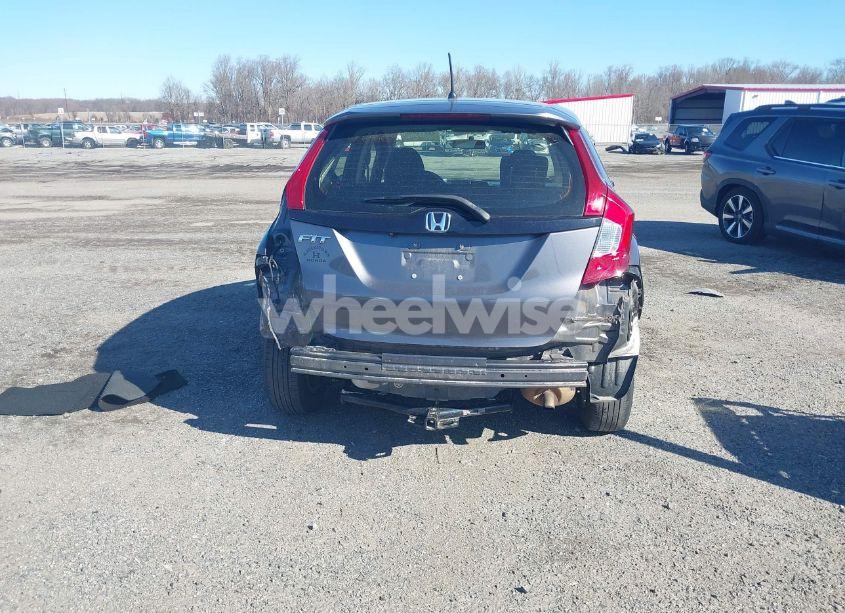Photo 17 of 2017 Honda Fit LX (VIN JHMGK5H56HS005482)