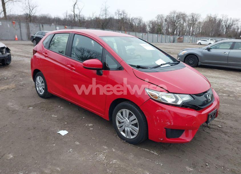 2017 Honda Fit LX (VIN JHMGK5H56HS006728) main photo