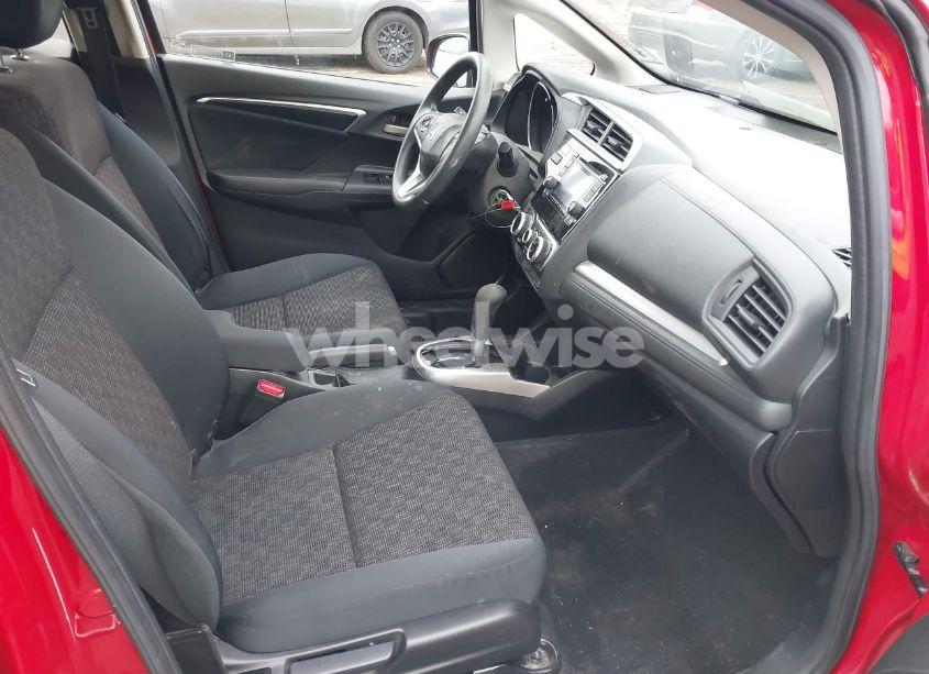 Photo 5 of 2017 Honda Fit LX (VIN JHMGK5H56HS006728)