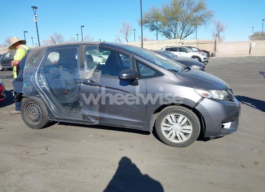Photo 14 of 2016 Honda Fit LX (VIN JHMGK5H57GS007238)