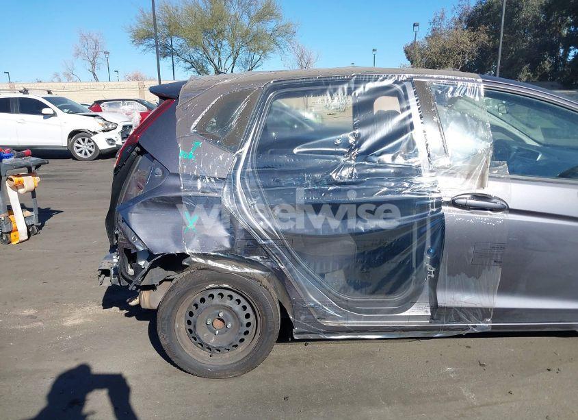 Photo 6 of 2016 Honda Fit LX (VIN JHMGK5H57GS007238)