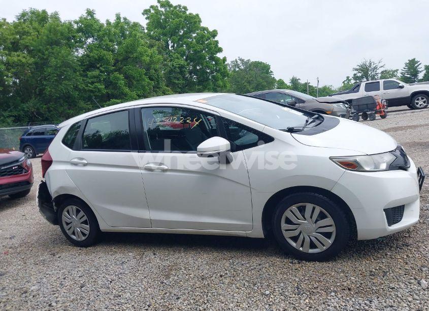 Photo 13 of 2016 Honda Fit LX (VIN JHMGK5H57GX001748)