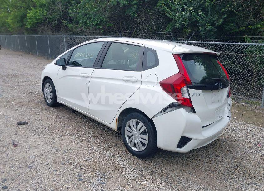 Photo 3 of 2016 Honda Fit LX (VIN JHMGK5H57GX001748)