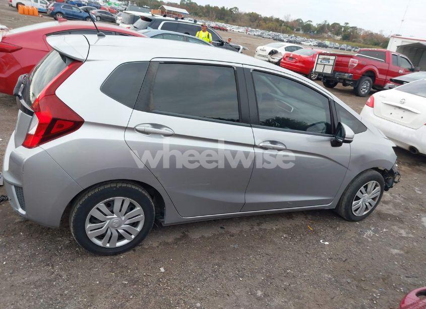 Photo 13 of 2017 Honda Fit LX (VIN JHMGK5H57HS002414)
