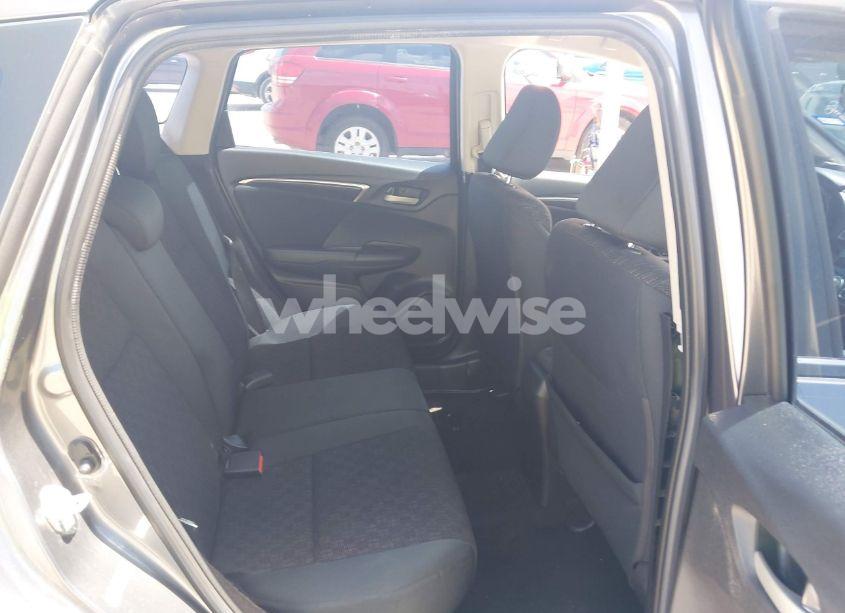 Photo 8 of 2017 Honda Fit LX (VIN JHMGK5H57HS015048)