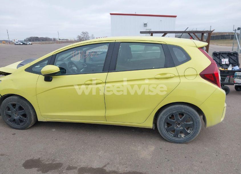 Photo 14 of 2016 Honda Fit LX (VIN JHMGK5H58GS010942)