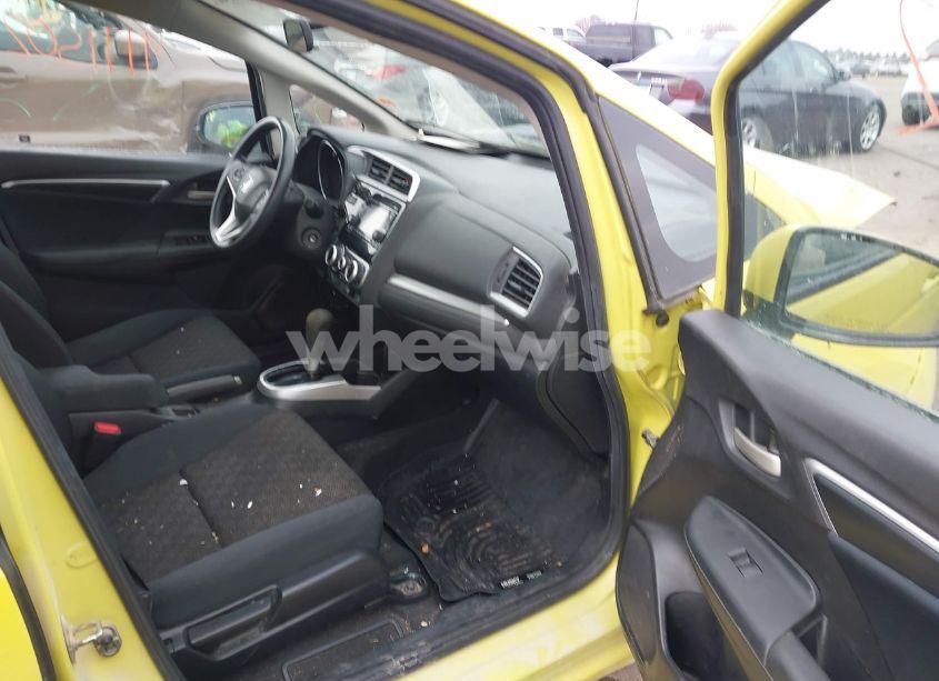 Photo 5 of 2016 Honda Fit LX (VIN JHMGK5H58GS010942)