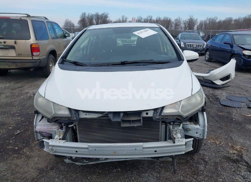 Photo 13 of 2016 Honda Fit LX (VIN JHMGK5H58GX012290)