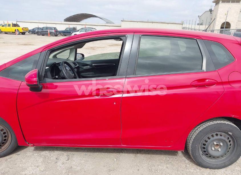 Photo 14 of 2016 Honda Fit LX (VIN JHMGK5H58GX024844)