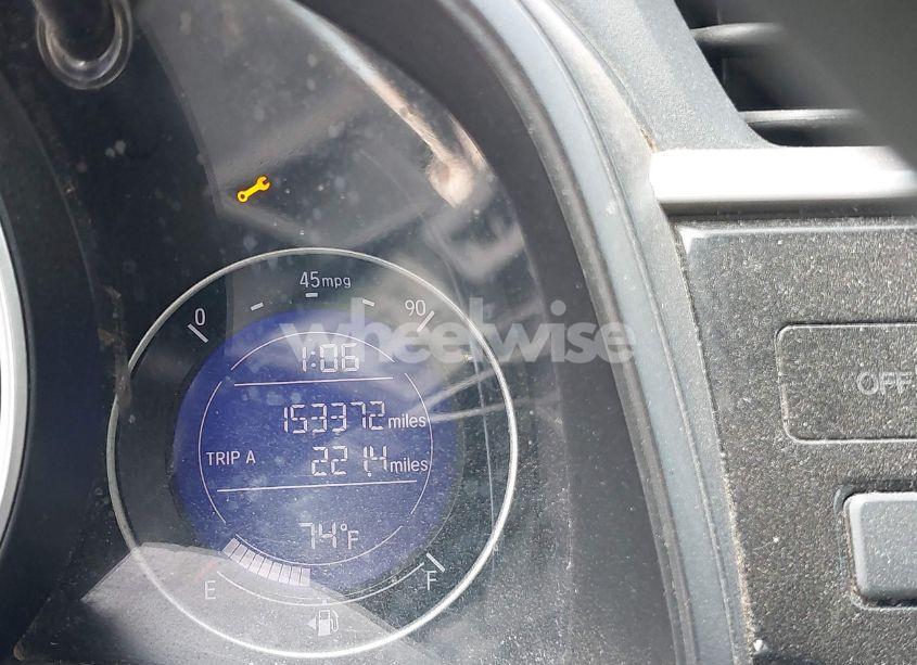 Photo 15 of 2016 Honda Fit LX (VIN JHMGK5H58GX024844)