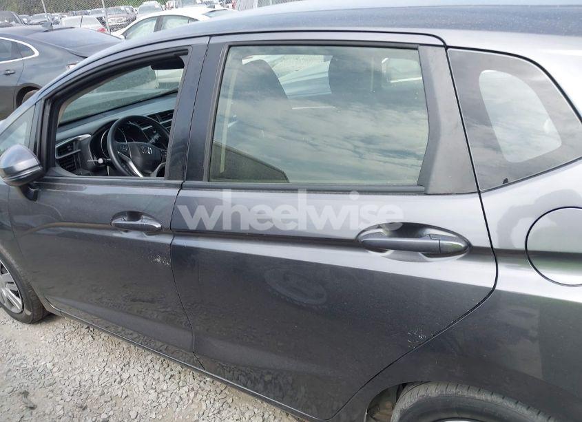 Photo 14 of 2016 Honda Fit LX (VIN JHMGK5H58GX034743)