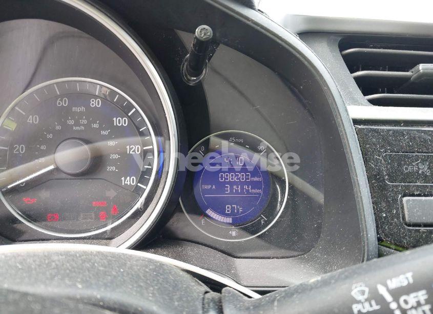 Photo 15 of 2016 Honda Fit LX (VIN JHMGK5H58GX034743)