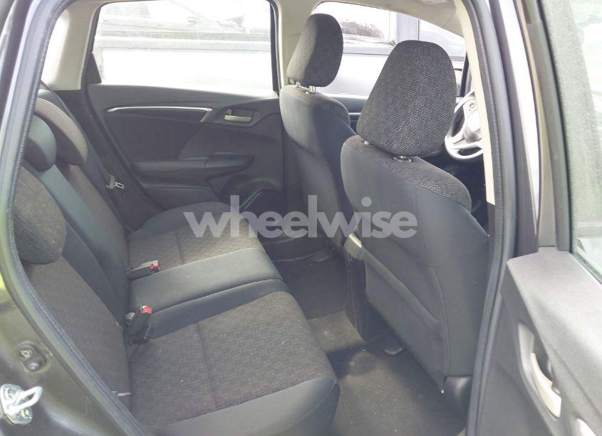 Photo 8 of 2016 Honda Fit LX (VIN JHMGK5H58GX034743)