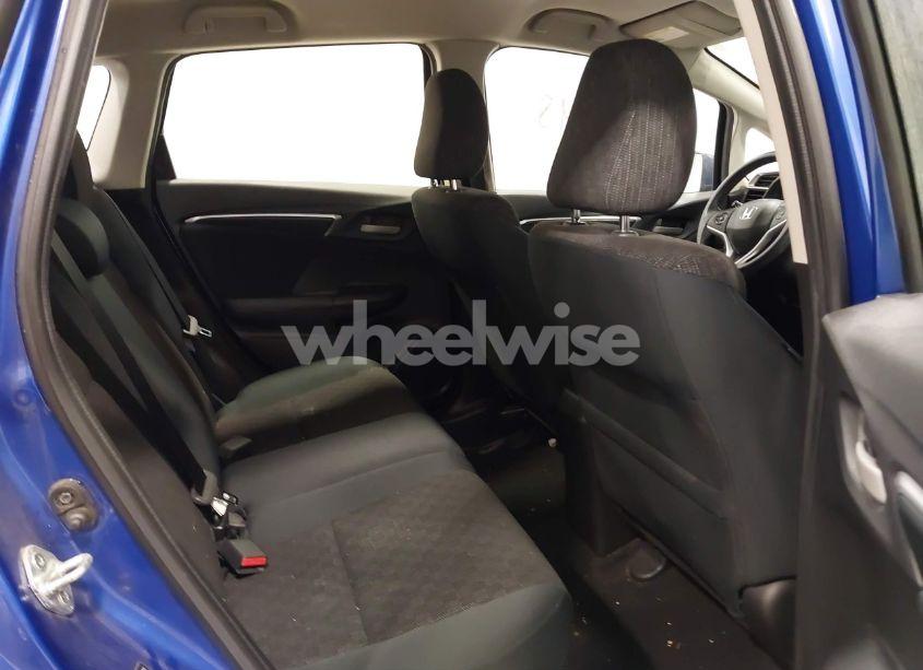 Photo 8 of 2016 Honda Fit LX (VIN JHMGK5H58GX045497)