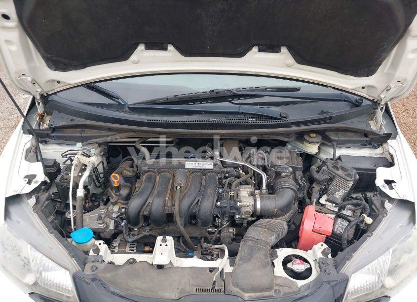 Photo 10 of 2017 Honda Fit LX (VIN JHMGK5H58HS014670)