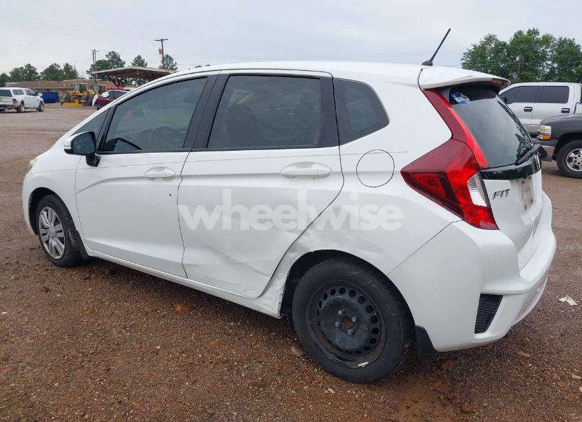 Photo 3 of 2017 Honda Fit LX (VIN JHMGK5H58HS014670)