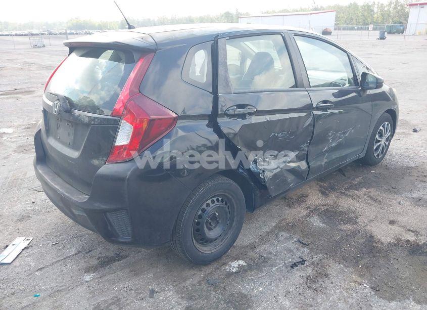 Photo 4 of 2016 Honda Fit LX (VIN JHMGK5H59GS002090)