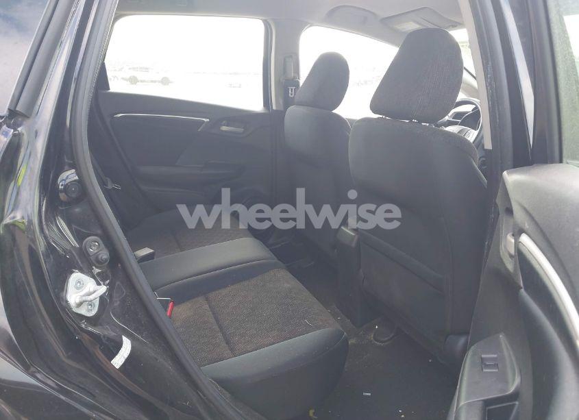 Photo 8 of 2016 Honda Fit LX (VIN JHMGK5H59GS002090)