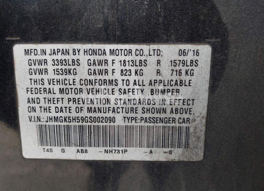 Photo 9 of 2016 Honda Fit LX (VIN JHMGK5H59GS002090)