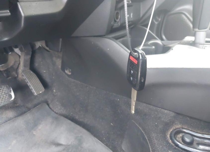 Photo 11 of 2016 Honda Fit LX (VIN JHMGK5H59GX012671)