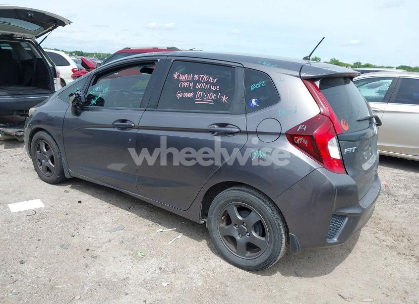 Photo 3 of 2016 Honda Fit LX (VIN JHMGK5H59GX033309)