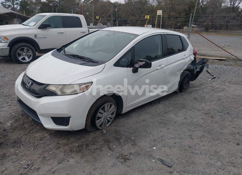 Photo 2 of 2016 Honda Fit LX (VIN JHMGK5H5XGS009517)